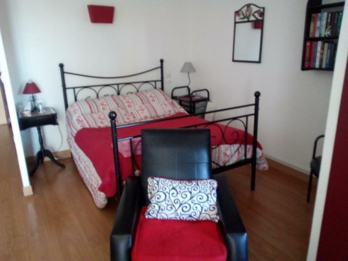 Charmant Appartement カルカソンヌ エクステリア 写真